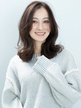 シェノン 赤羽店(CHAINON)の写真/春はミディアムレイヤーが旬!くびれミディアムやバタフライレイヤー等トレンドを抑えたカットで抜け感UP