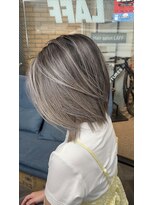 ラフ 難波店(LAFF)&nbsp;バレイヤージュ/シャドウルーツ/ハイライト/レイヤーカット