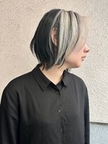 セルン(cerne)&nbsp;ウルフレイヤーハッシュカットツートンレイヤーカット