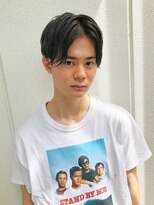 キアラ(Kchiara) ツヤ髪センターパート×刈り上げ×ツーブロック