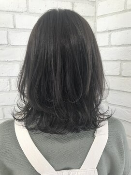 アヘッド(ahead) レイヤーヘアスタイル