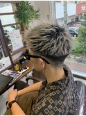 アップバング×ホワイトカラー