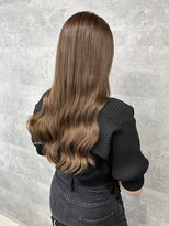 ルイス(L'wis)&nbsp;くびレイヤーエモージュグレーベージュエクステレイヤーカット