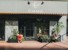 エマ 六本松店(EMMA)
