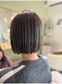 ハイライトぱつんボブ