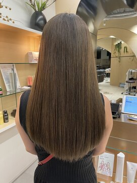 エイトヘアー(8 HAIR) ツヤ髪ミルクティーグレージュ！