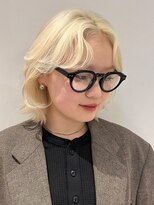 ベレーザ 渋谷(BELEZA) 12908ホワイトブロンドフェザーショートレイヤー韓国風巻きボブ