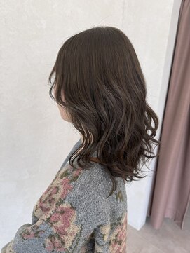 イルプロム 御厨店(illuprom.) オリーブベージュ