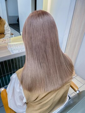 テトラ バイ ネオリーブ 横浜西口店(tetra by neolive) ミルクティーベージュミディアムヘア横浜　成田