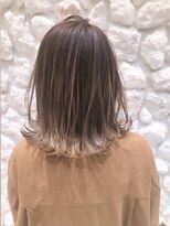 モアナ ルア バイ ヘッドライト 平塚店(Moana Lua by HEADLIGHT)&nbsp;【Moana平塚】#レイヤーカット#バレイヤージュ#ミルクティー