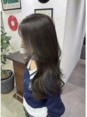 ふんわりレイイヤーヘア×オリーブベージュカラー