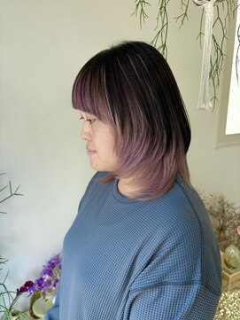 マロウイヴ(mallow eve) 《花屋併設の美容院》インナーカラー×パープル