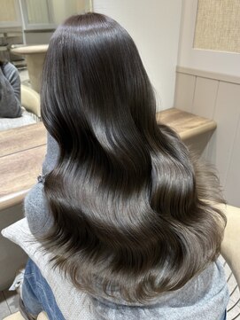 圧倒的透明感＊とろける柔らかチョコグレージュ【Zina渋谷本店】