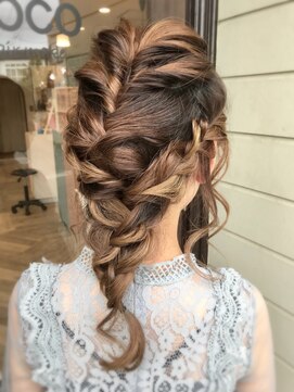 ヘア メイク ココ(hair make coco) ポコポコ編みおろし♪