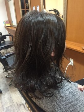 アンサルトヘア(unsarto hair) カーキグレージュ♪