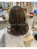 *ash beige*