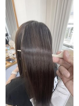 ハナトキミ(hana to kimi) ツルツル☆髪質改善酸性ストレート