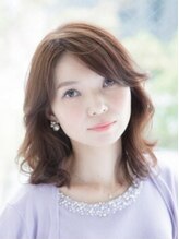 ベージュ(BEIGE)