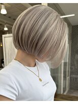 エゴル ナゴヤサカエ(ENGOL NAGOYA SAKAE)&nbsp;保存必須【海外風ハイトーンボブ】ミルクグレージュカラー