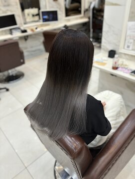 ティンク 関内(Tink) シルバーグラデーション