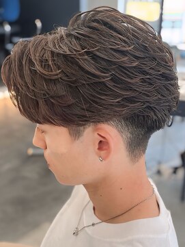 バース バイ ハピネス(BIRTH by happiness) 奈良フェザーパーマフェザーショート毛流れパーマ