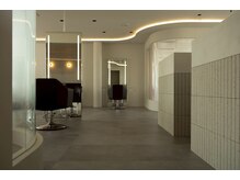 メンズサロンベル(Men's salon bhel)