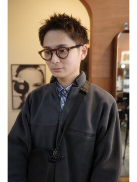 エディ(Edy) メンズスパイキーショート刈り上げブラウンカラー眉毛カット岡山