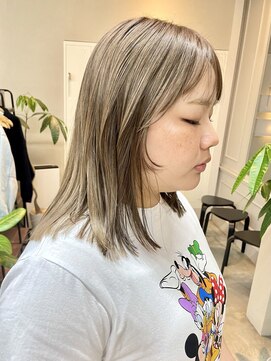 アルディイースト(hardi EAST) ベージュカラー