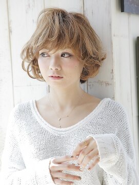 オーブ ヘアー アムール 学芸大学店(AUBE HAIR amour) ☆くせ毛風ショート☆