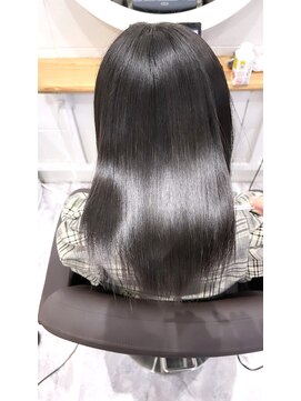 アムヘアー(A.M. hair) 【自分史上一番☆】黒髪ツヤストレート☆