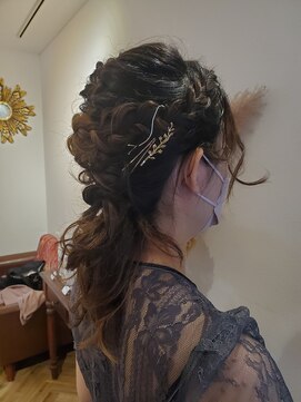 アンテシニヨン(Un the Shiniyon) ハーフアップセット