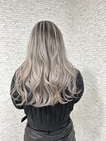 スイ(Suy')&nbsp;ホワイトアッシュシャドウルーツ