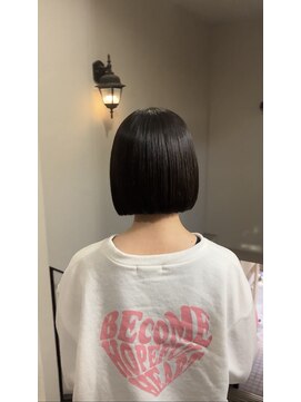 キコ 西宮(kico) 切りっぱなしボブ