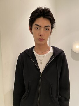 ベチカ(vetica) 毛流れを作るピンパーマショート