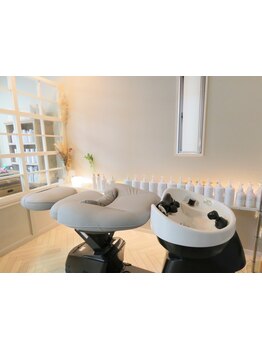 ヘアケアマイスターによるカウンセリング付☆一人一人のお悩みに合わせたオーダーメイドヘッドスパが人気♪