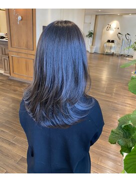 ザック ヴィ(ZACC vie) 艶感レイヤーカット!ダークグレージュ