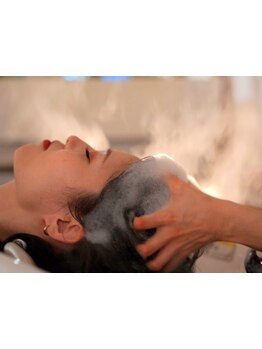 オーガニックアロマで心と身体に極上の休息を。［茅ヶ崎/ハイライト/髪質改善/ヘッドスパ/白髪ぼかし］