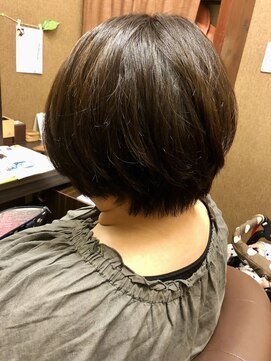 睡蓮 平井店 5歳若返る、髪と地肌にやさしいケアカラー[髪質改善/白髪染め]