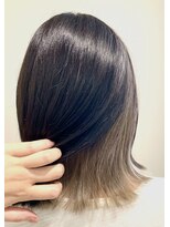 アズール 草加(azule)&nbsp;ボブ　インナーカラー　グレージュ　ブリーチ