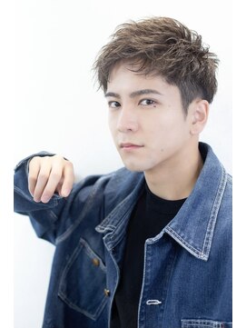 ユーフォリア 渋谷グランデ(Euphoria SHIBUYA GRANDE) サーフカール×カット×ツーブロック×束感×軽め