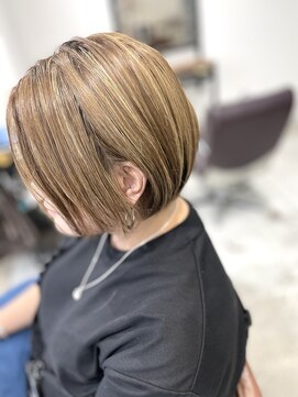 ロスコ(ROTHKO) 【白髪ぼかし&ショートボブ】