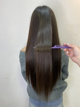 フツーロ 栄(FUTURO) 髪質改善