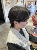 センターパートウルフ