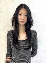 アナ ラーナ(Anna Lanna)&nbsp;ハッシュカット　レイヤーカットロング　ロングウルフ