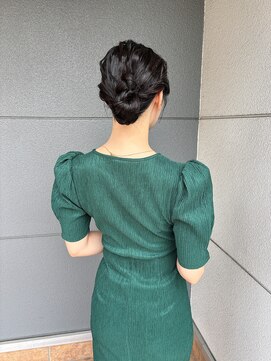 ヘアーアイストゥーレ(HAIR ICI TRE) 結婚式アレンジふわふわアレンジシニョン