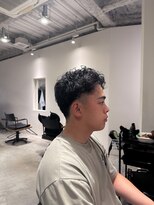 マリオ(mario)&nbsp;清潔感のある強めパーマ。