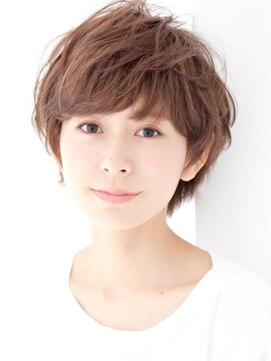 パティオン(PATIONN) 30代からの真木よう子風トップふんわりボリュームパーマショート