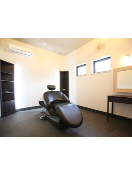 「さっぱり系」「しっとり系」あなたはどっち？2種類のヘッドスパから選んで、ぴったりのケアを提案☆