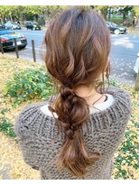 アンフィドットドゥルドゥ(AnFye.dueldo)&nbsp;[AnFye.dueldo]こなかれ感のある編みおろしスタイル