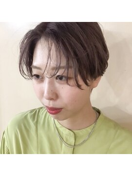 ソル(sol.) 【Naoya】ショート×ラベンダーアッシュ